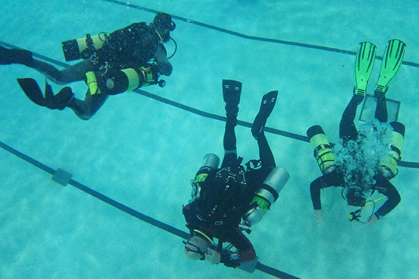 sidemount pool skills