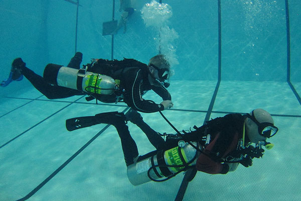 sidemount pool skills